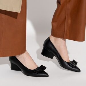 Salvatore Ferragamo Leather Viva Pumps 55